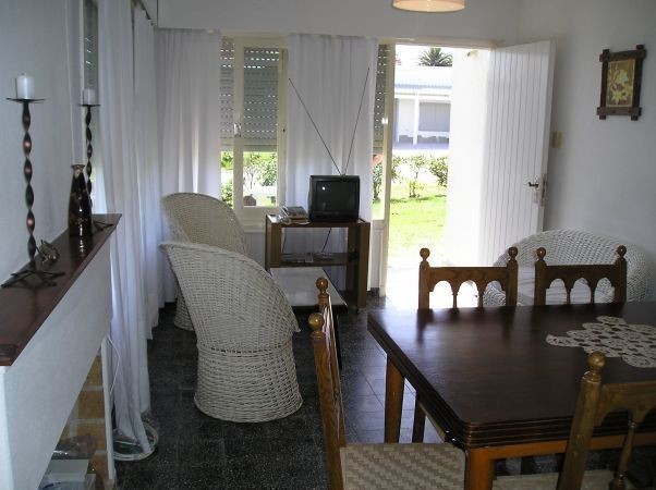 Simpático chalet en alquiler en la zona más top de La Barra.