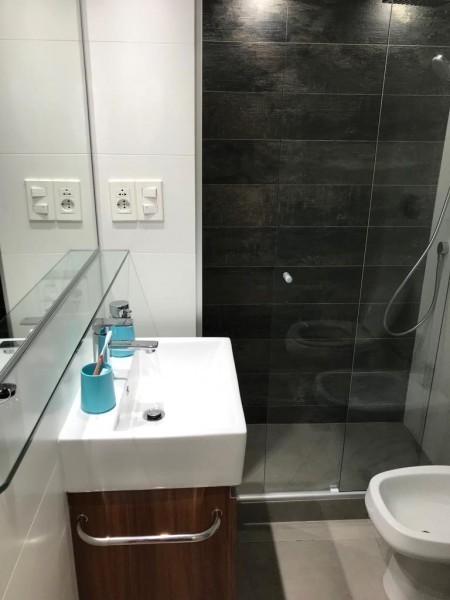 Dpto totalmente reciclado en edificio Van Gogh 