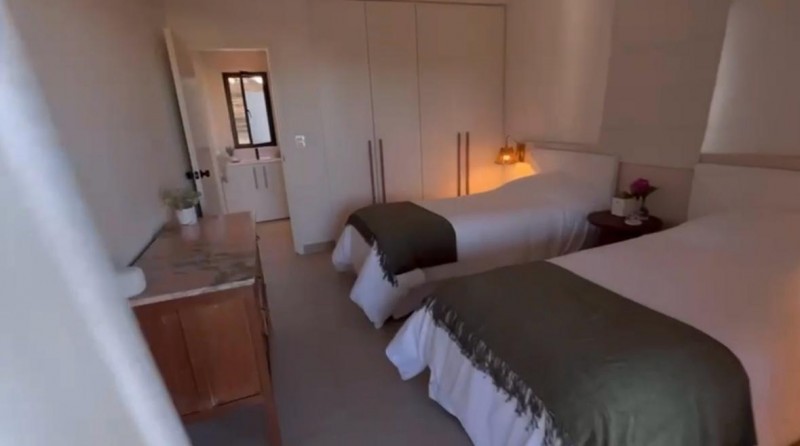 Importante casa en alquiler y venta recientemente construida con vista al mar en lo mejor de Montoya, La Barra.