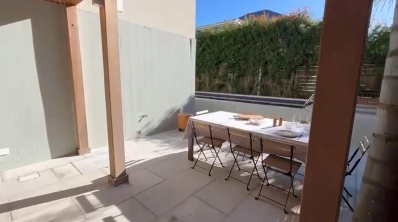 Importante casa en alquiler y venta recientemente construida con vista al mar en lo mejor de Montoya, La Barra.