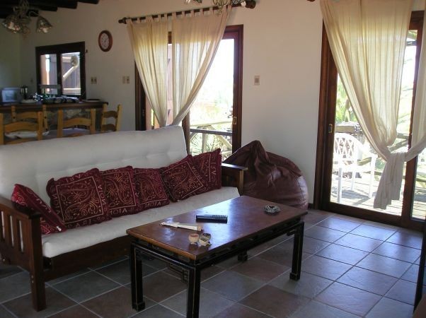 Hermosa casa en alquiler en El Chorro.