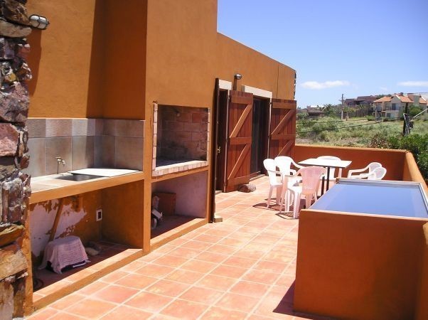 Hermosa casa en alquiler en El Chorro.