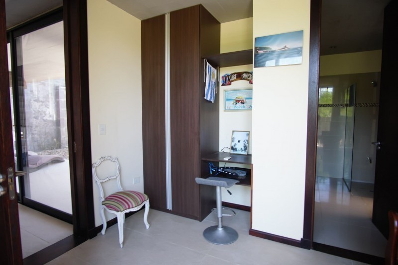Casa en Manantiales con vista al mar