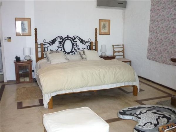 Encantadora casa en alquiler sobre Montoya, La Barra.
