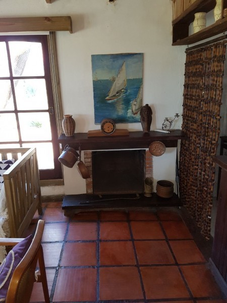 Simpático chalet en alquiler para disfrutar del bosque mirando el mar sobre La Barra.