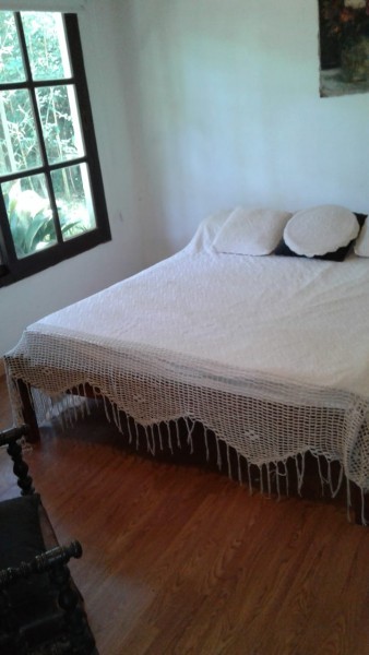 Simpático chalet en alquiler para disfrutar del bosque mirando el mar sobre La Barra.