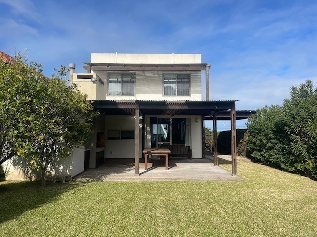 Casa en venta en Montoya