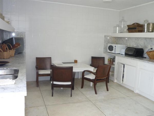 Excelente casa sobre la Playa para alquiler