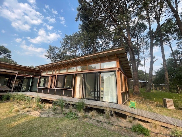 Hermosa casa en Barra Verde