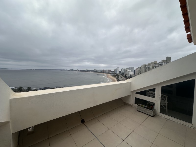 Apartamento en Edificio Casino Miguez