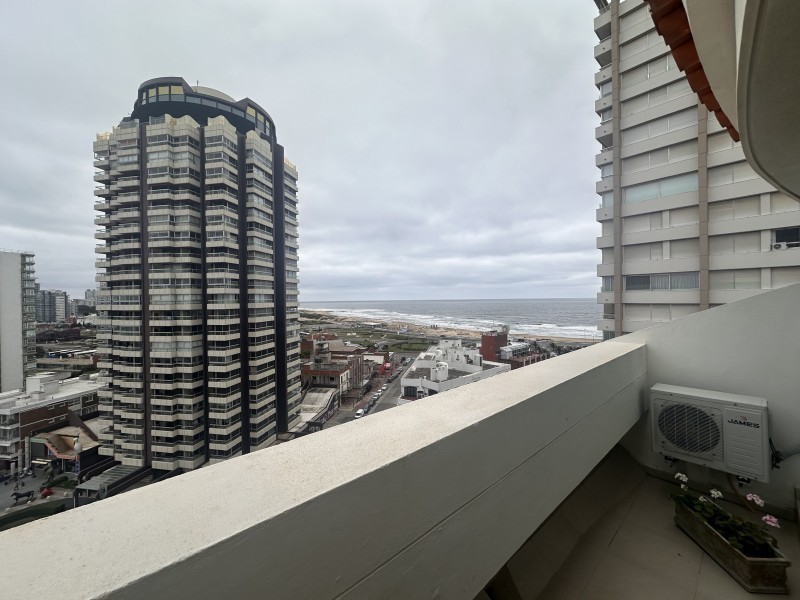 Apartamento en Edificio Casino Miguez