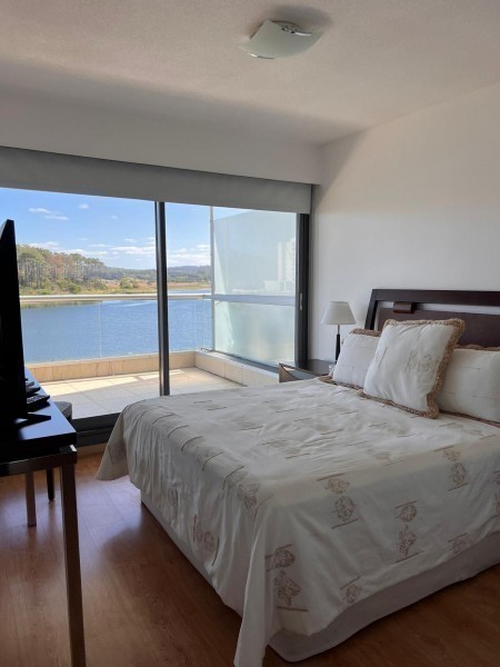 Departamento en alquiler en Terrazas de la laguna