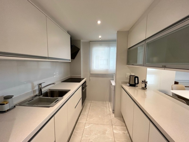 apartamento de 2 dormitoruis y 2 baños en parada 5 de la mansa