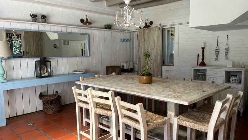 Chalet en alquiler en la entrada a Montoya, La Barra.