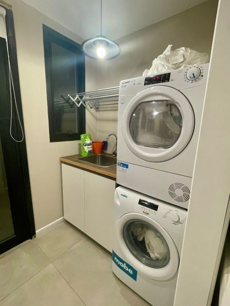 Alquiler de casa en la Barra a 4 cuadras de Freddo