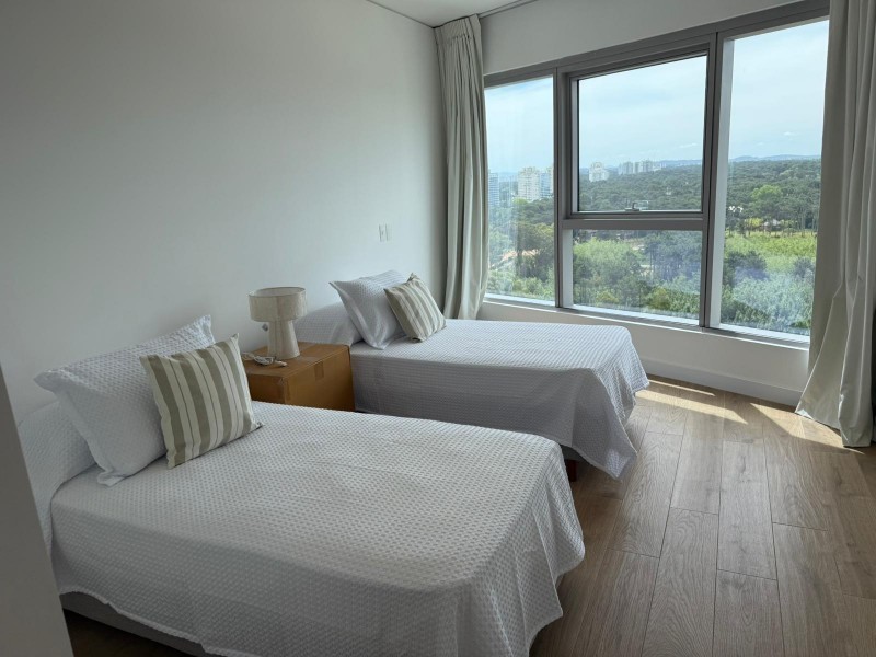 Alquiler Departamento 2 Dormitorios en Suite