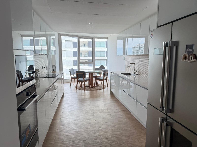 Alquiler Departamento 3 Suites con Dependencia