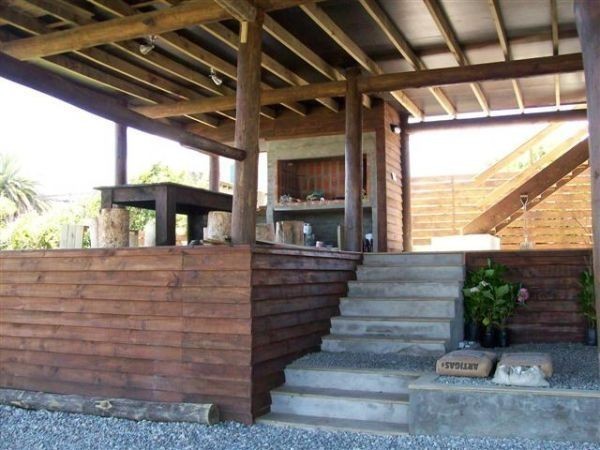 Originalidad, buen gusto y vista al mar. Casa en alquiler sobre El Chorro, La Barra.