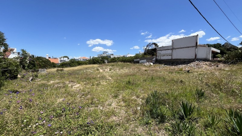 Lote para proyecto en La Barra de la ruta al mar