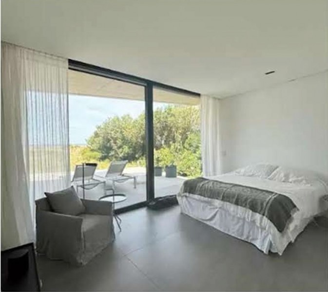 Departamento en planta baja en The Colette Residences. 