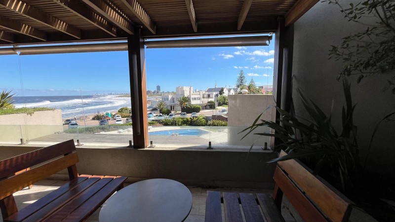 Alquier departamento de tres dormitorios con vista al mar