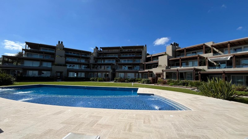 Alquier departamento de tres dormitorios con vista al mar