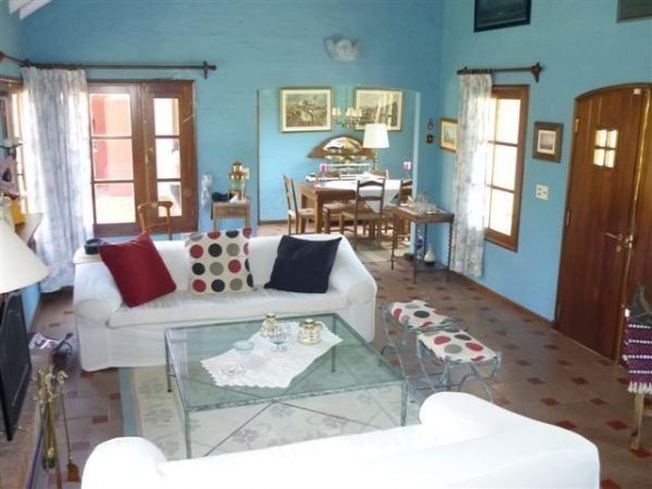Hermosa casa en alquiler en el Club de La Barra.