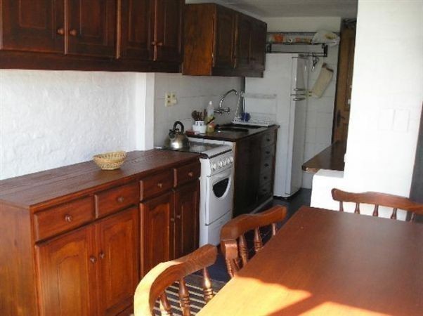 Clasico chalet en alquiler sobre La Barra a metros del mar