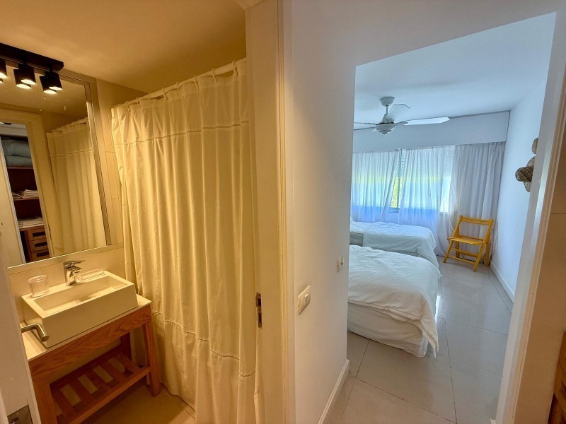 Departamento en alquiler en playa Bikini