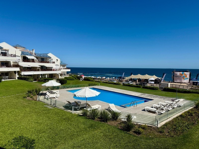 Departamento en alquiler en playa Bikini