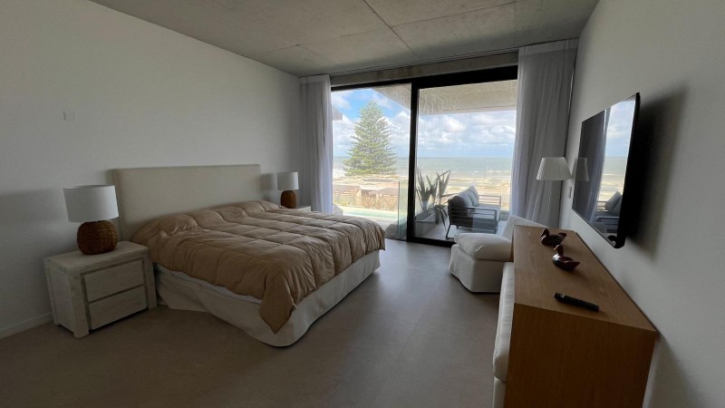 Departamento en alquiler primera línea en La Barra