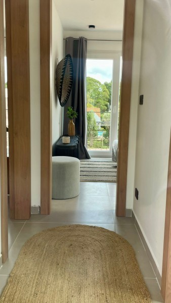 Casa a estrenar en complejo 