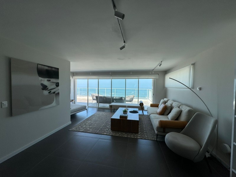 Departamento Penthouse frente al mar