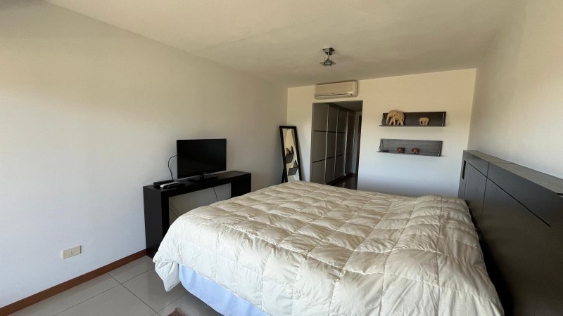 Departamento en alquiler en la brava