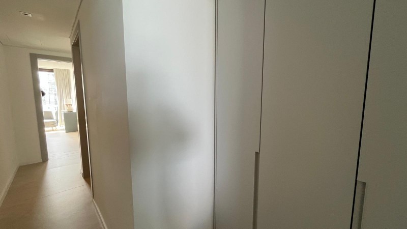 Departamento con tres suites en la Barra con vista al mar