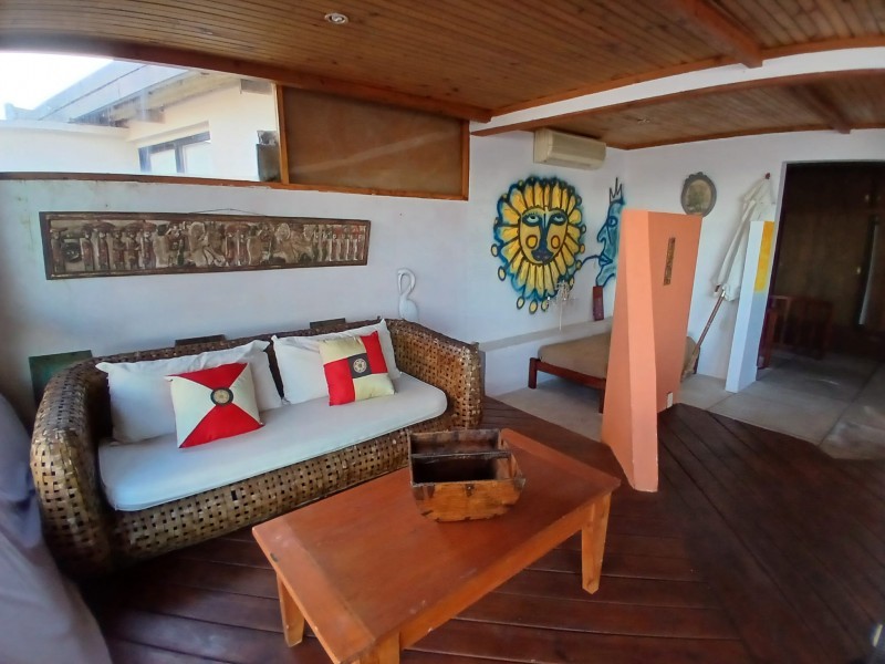 Penhouse en Edificio Sagitario primera línea al mar 