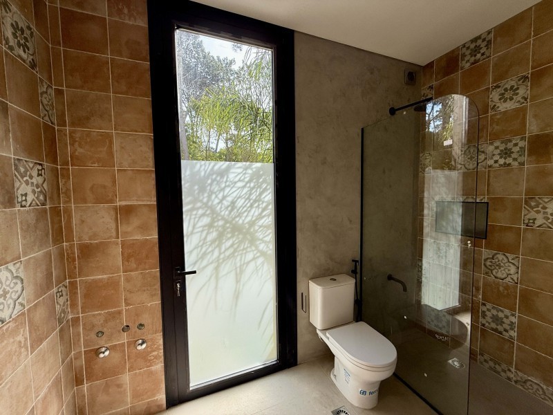 Casa en La Reserva de montoya en alquiler y venta