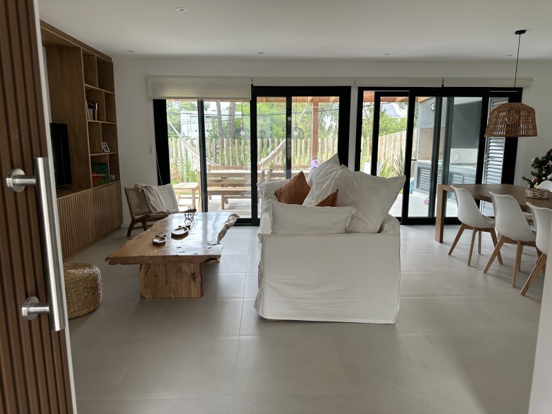 Departamento estilo casa en alquiler