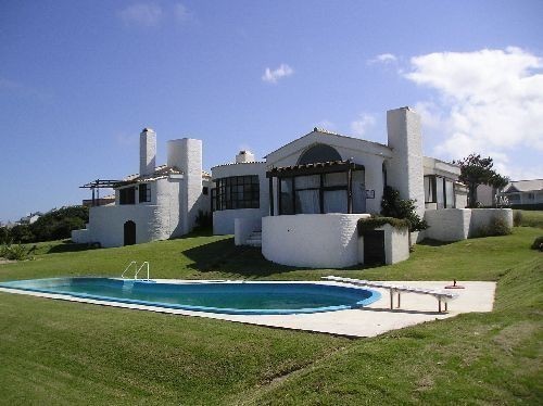 Casa en alquiler en Punta Piedras frente al mar, La Barra.