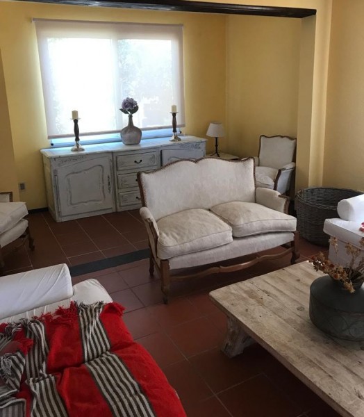 Casa de 4 dormitorios en La Juanita