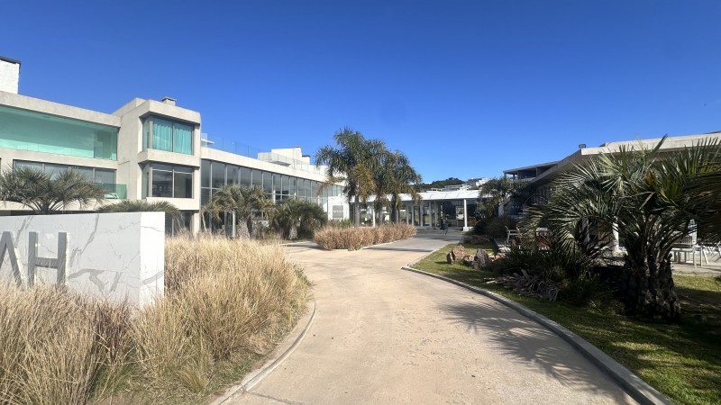 Venta de monoambiente en Punta Ballena 