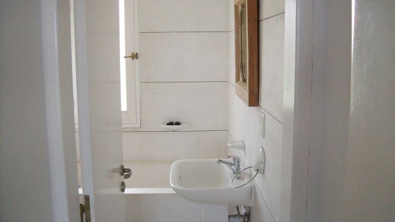 Casa en alquiler a media cuadra del mar en El Chorro