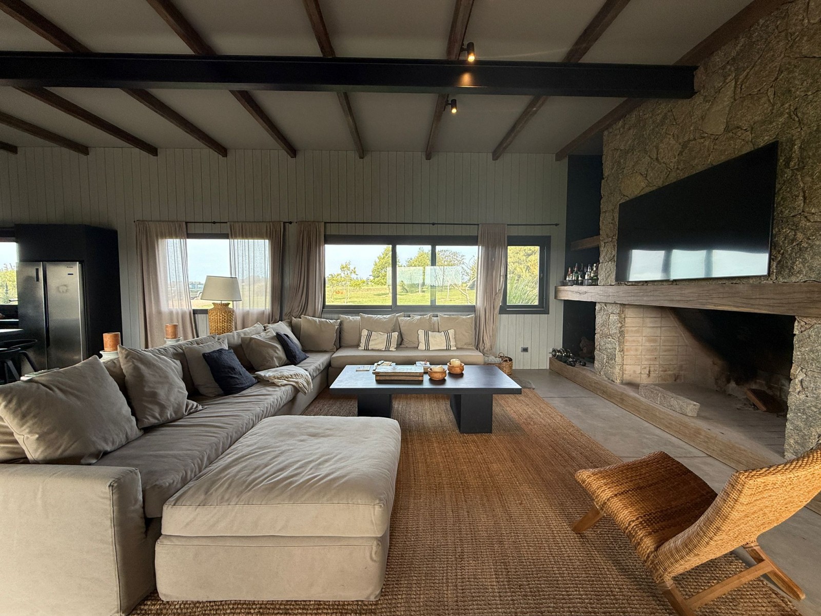 Excelente casa en Pueblo Mio en alquiler