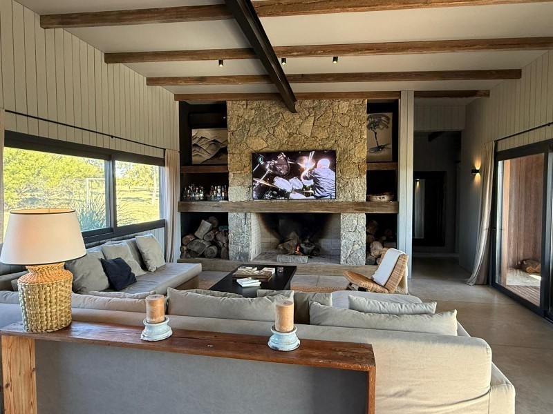 Excelente casa en Pueblo Mio en alquiler