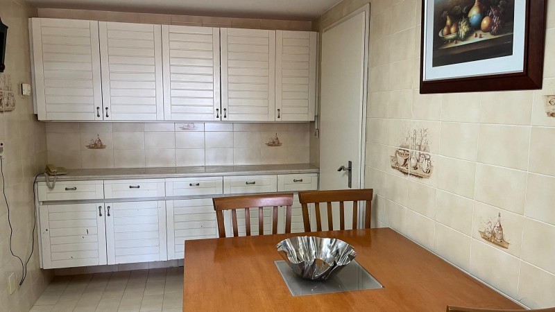 Departamento en venta en edificio primera línea