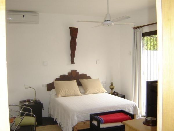 Moderna casa en alquiler en Altos de Montoya, La Barra a pasos de la playa