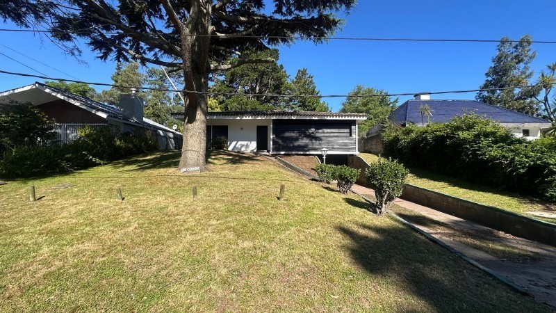 Alquiler de Casa a 4 cuadras de la Playa Mansa