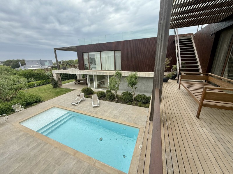 Propiedad en Club del Mar, Jose Ignacio Casa en Club de Mar en alquiler