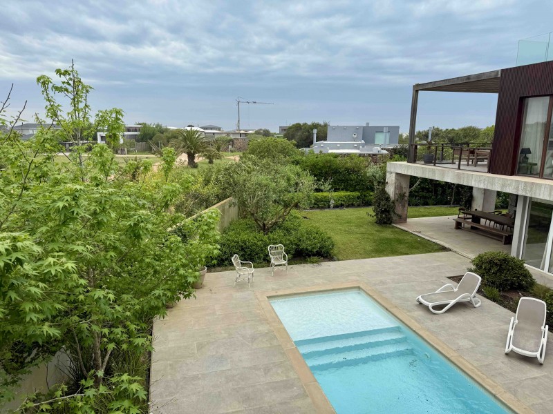 Propiedad en Club del Mar, Jose Ignacio Casa en Club de Mar en alquiler