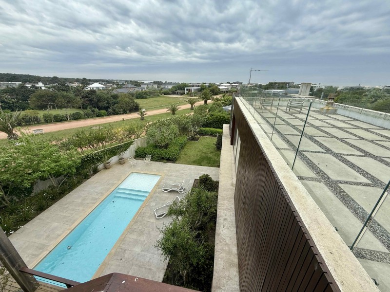 Propiedad en Club del Mar, Jose Ignacio Casa en Club de Mar en alquiler